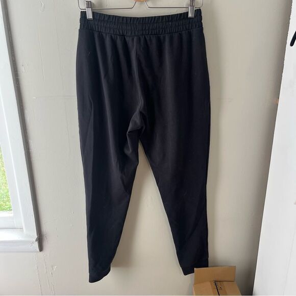 Gymshark Black Sweatpant - Picture 4 of 6